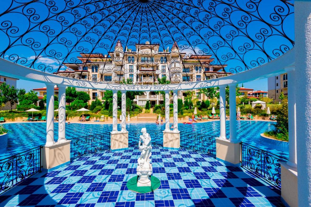 Poseidon VIP Residence Club Balneo & SPA Resort - 1